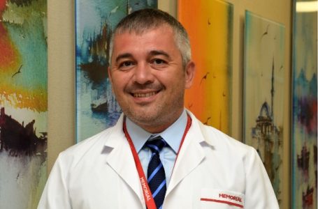 Meme Kanseri Tiroid Kanseri Riskini Artırabilir