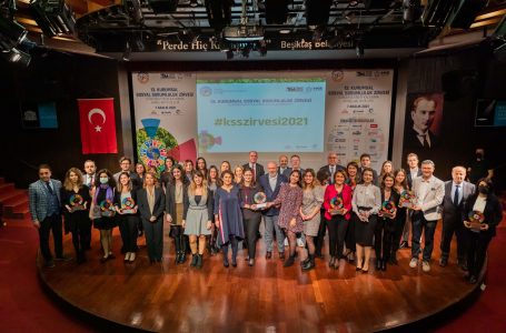 “Eğitimle Sağlıklı Gelecek” Projesi Bronz Ödül Aldı