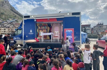 Berko Çocuk Tiyatrosu Deprem Bölgesine Moral Olmaya Gitti