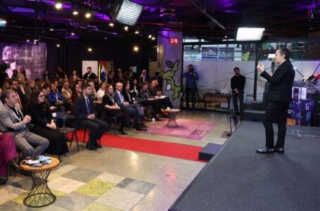 Sanofi’nin PharmUp Platformu İlk Buluşmasını Fark Labs İş Birliğiyle Gerçekleştirdi