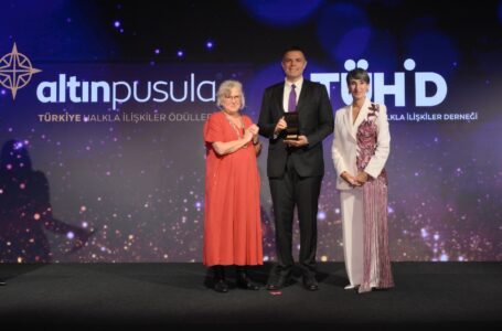 Abdi İbrahim Vakfı İyilik Evi’ne Altın Pusula’dan İki Ödül Birden